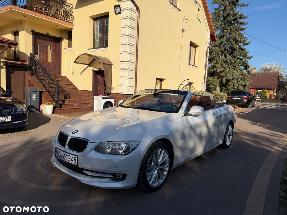 BMW Seria 3 320i Edition Exclusive - 24