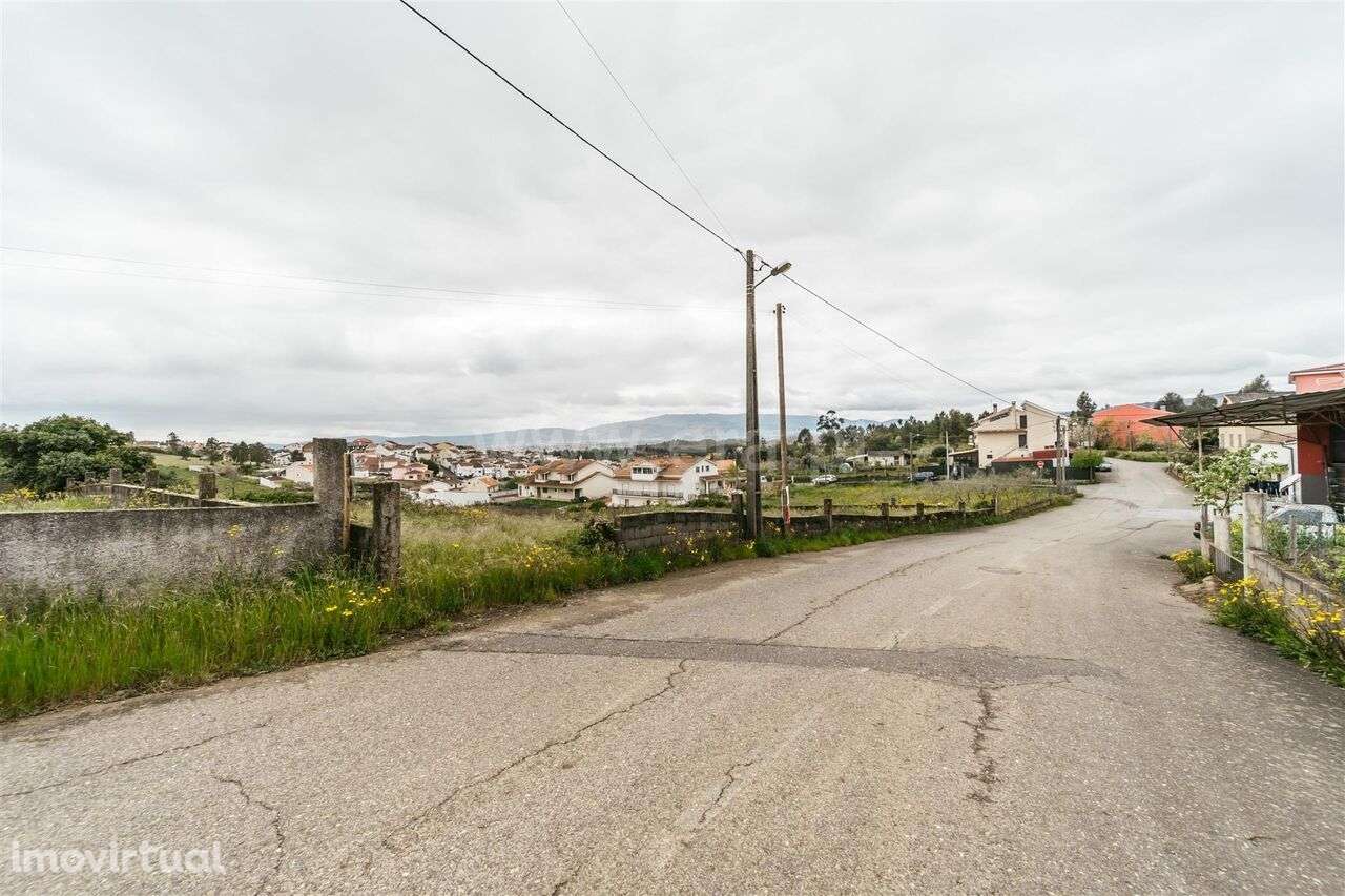 Terreno / Covilhã, Vales do Rio - Grande imagem: 2/2
