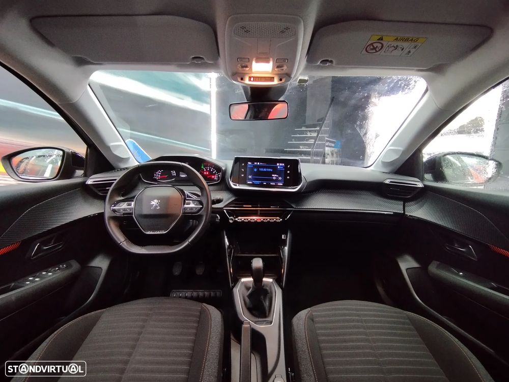 Peugeot 208 1.2 PureTech Active Pack - 12