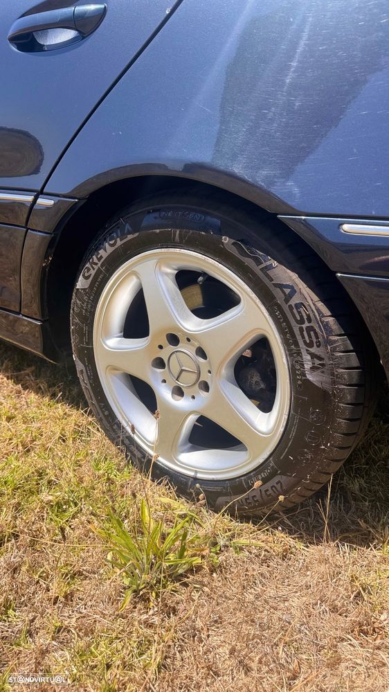 Mercedes-Benz C 220 - 4