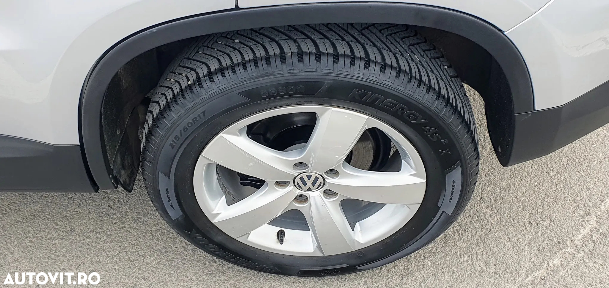 Volkswagen Tiguan 2.0 TDI DPF BlueMotion Technology Team - 28