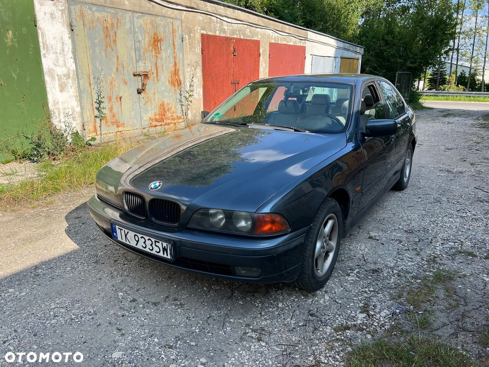 BMW Seria 5 523i - 2