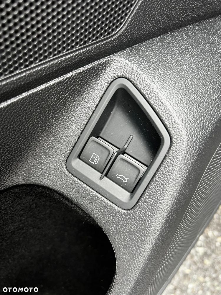 Volkswagen Passat 1.4 TSI Plug-In Hybrid GTE DSG - 11