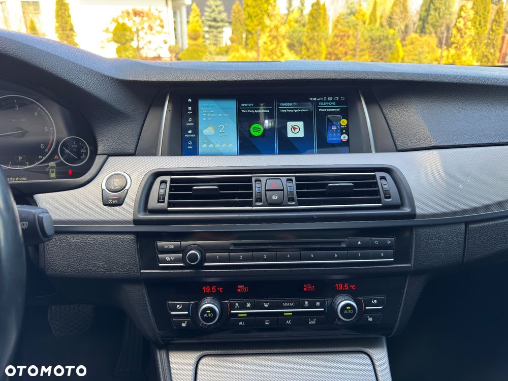 BMW Seria 5 530d xDrive - 13