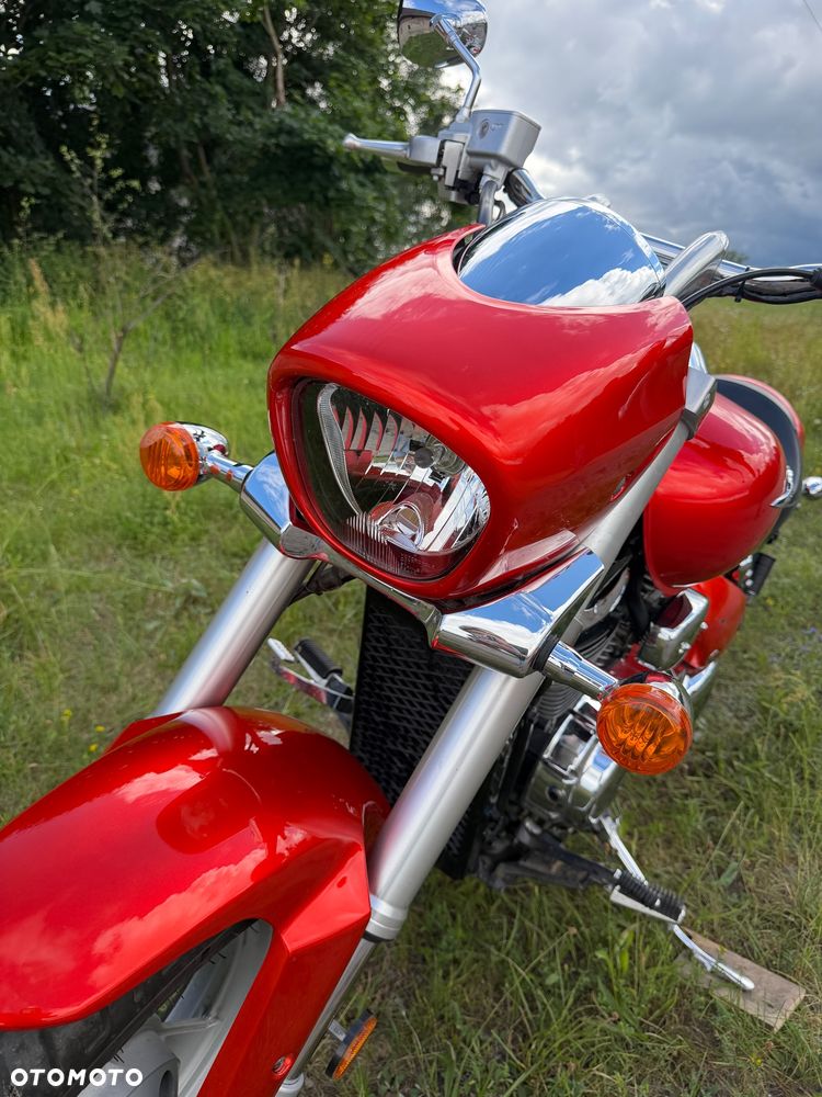 Suzuki Boulevard - 22
