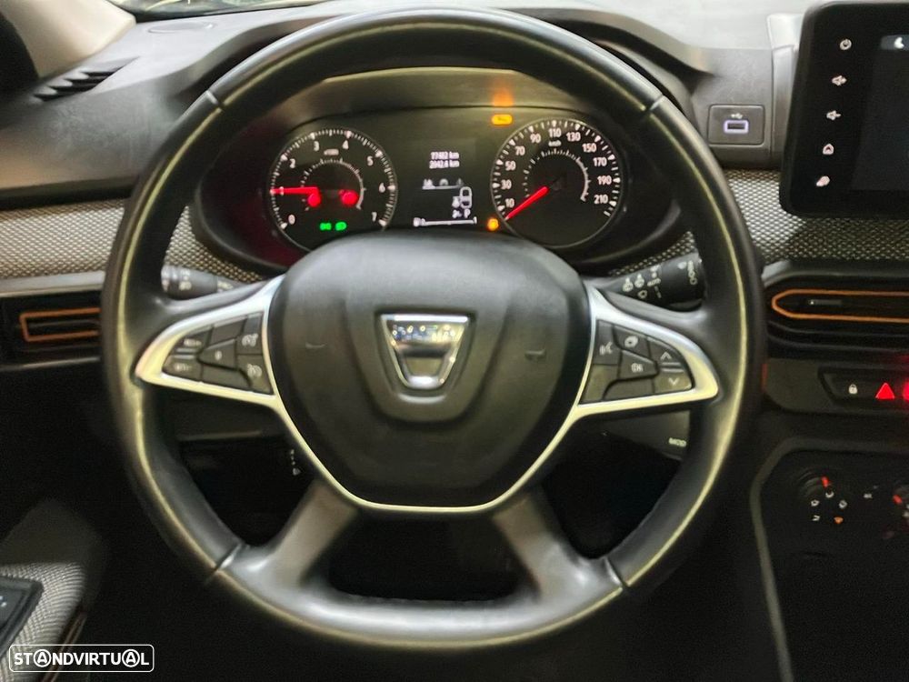 Dacia Sandero - 11