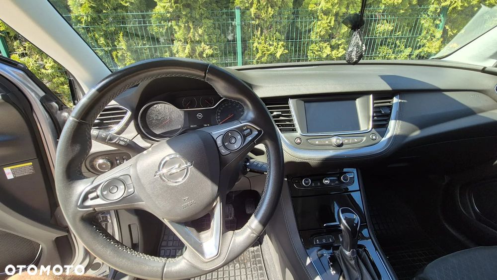Opel Grandland X 1.6 T Elegance S&S - 6