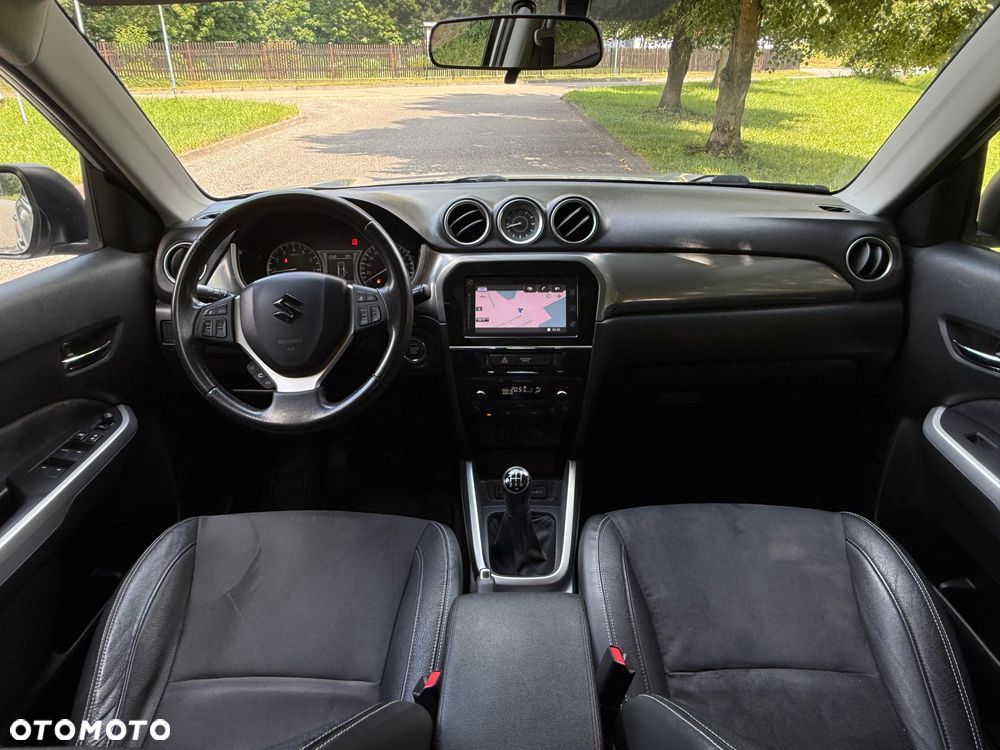 Suzuki Vitara 1.6 Premium 2WD - 27