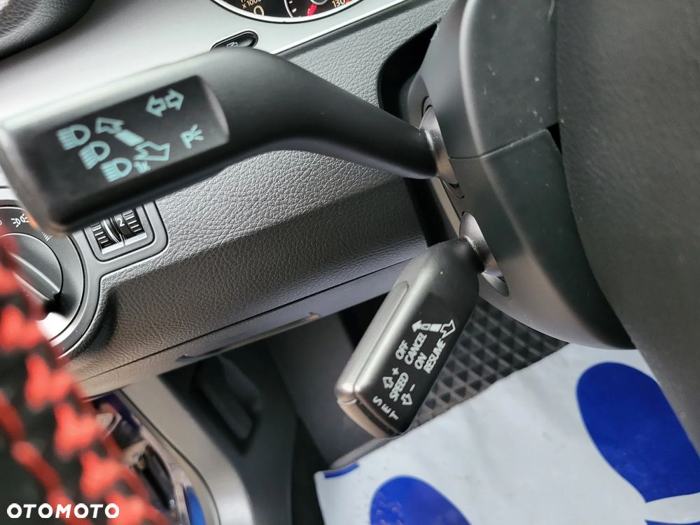 Volkswagen Passat 1.8 TSI Comfortline - 15