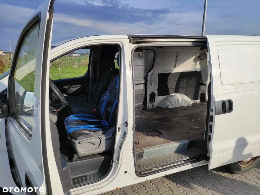 Hyundai H-1 - 9
