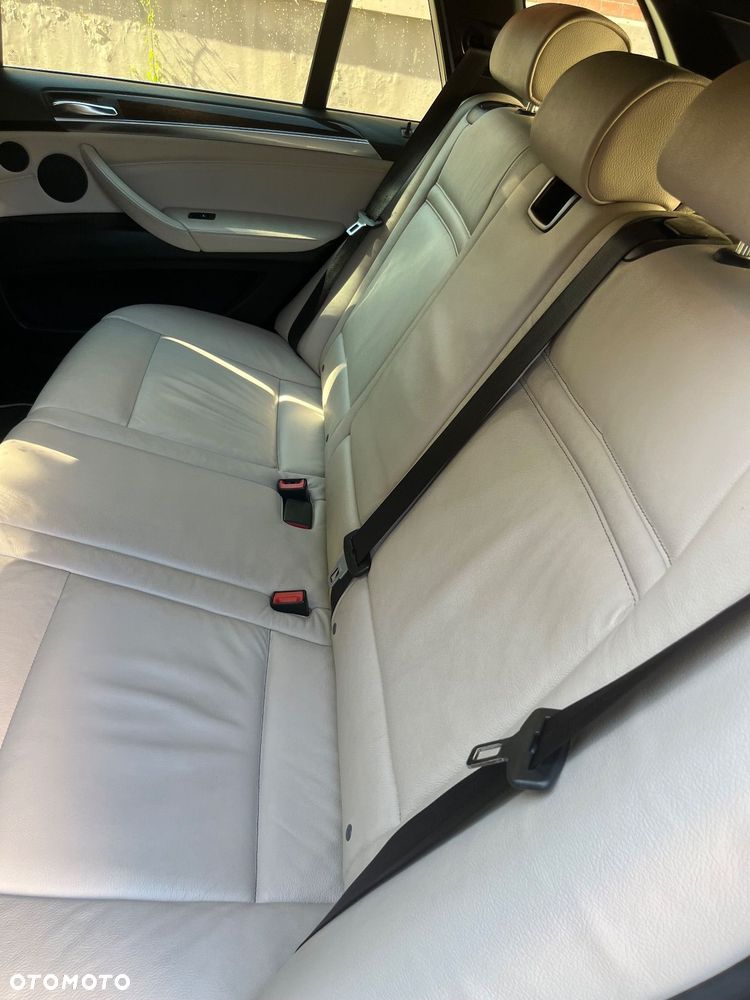 BMW X5 4.0d xDrive - 21