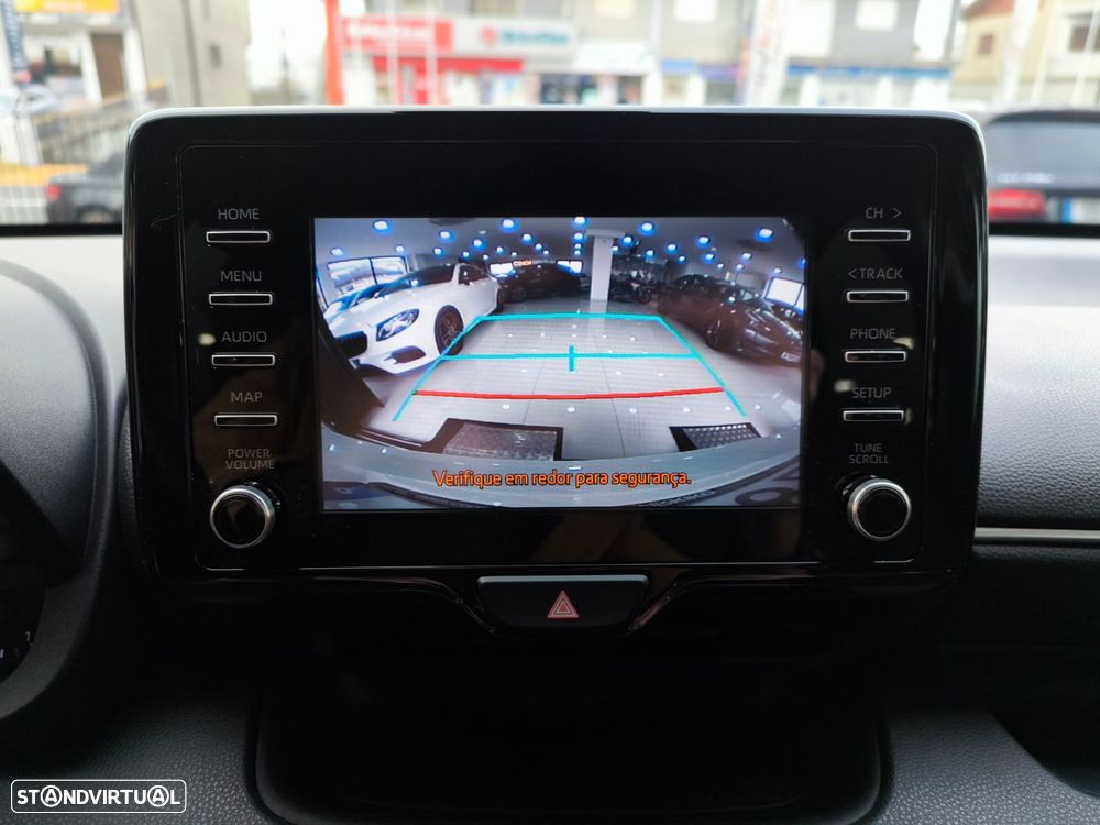 Toyota Yaris 1.5 VVT-i Comfort - 14