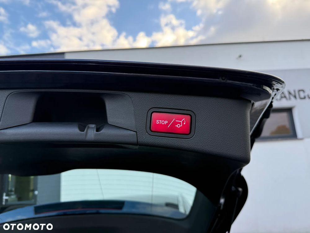 Mercedes-Benz Klasa C 200 d 9G-TRONIC AMG Line - 32