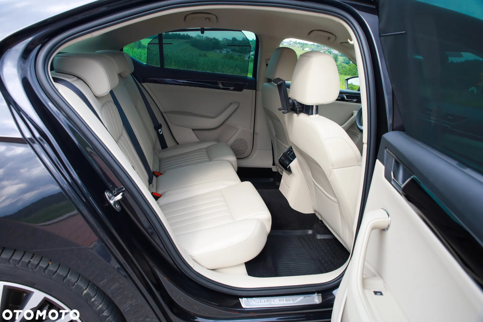 Skoda Superb 2.0 TSI 4x4 L&K DSG - 3