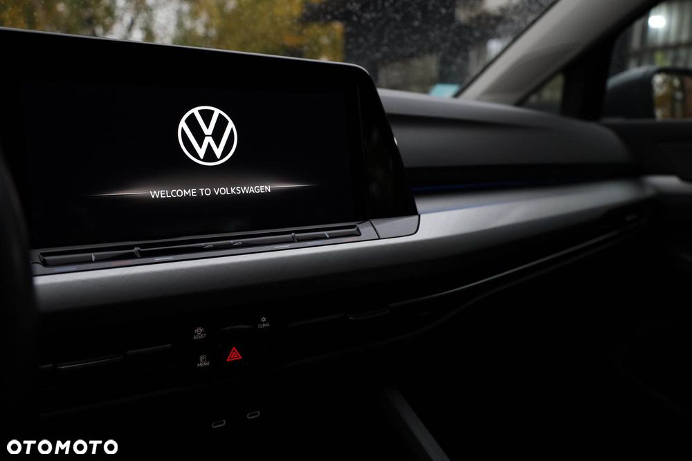 Volkswagen Golf 2.0 TDI Life - 17
