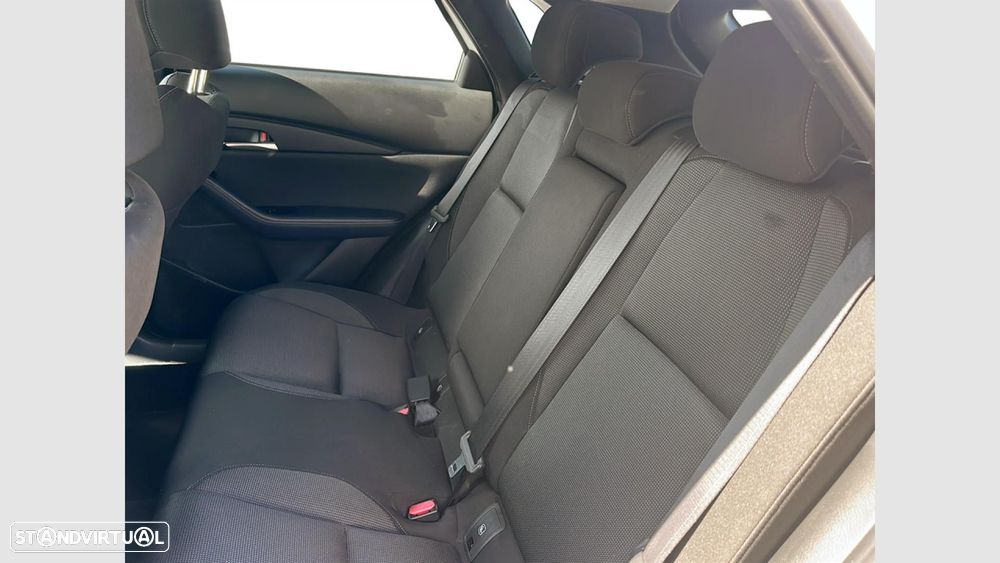 Mazda CX-30 1.8 Sky-D Evolve - 18