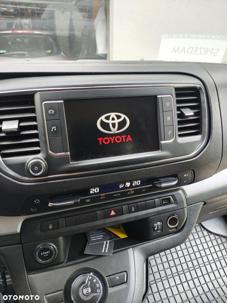 Toyota ProAce - 13