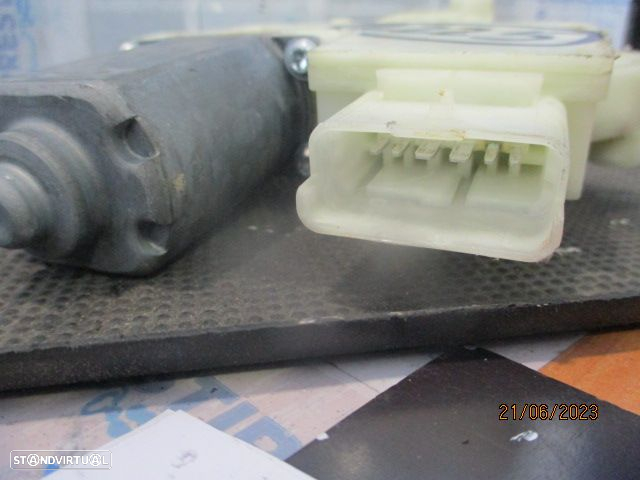 Motor Elevador Vidro 9816272080 PEUGEOT 308 2 BREAK SW FASE 2 2017 1.6HDI 120CV 5P CINZA TE - 3
