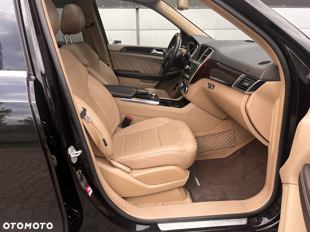 Mercedes-Benz GL - 35
