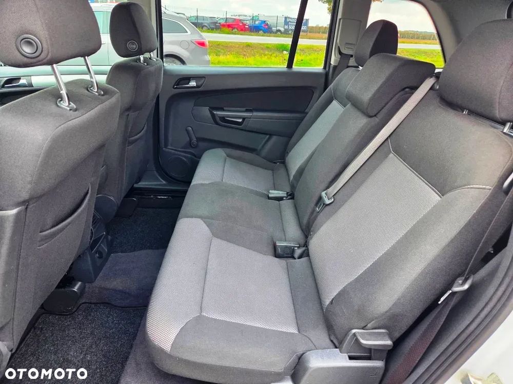 Opel Zafira 1.8 Active - 27