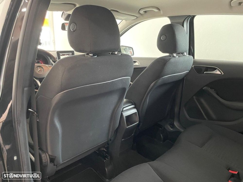 Mercedes-Benz B 180 CDI BlueEFFICIENCY Edition - 23