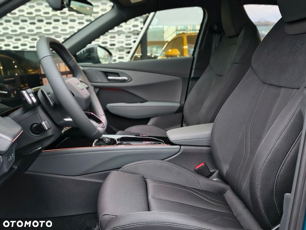 Audi Q3 Sportback - 14