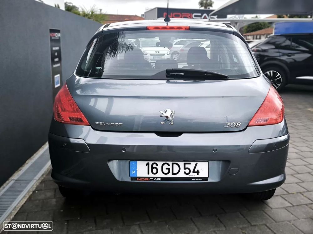 Peugeot 308 1.6 HDi Executive - 13
