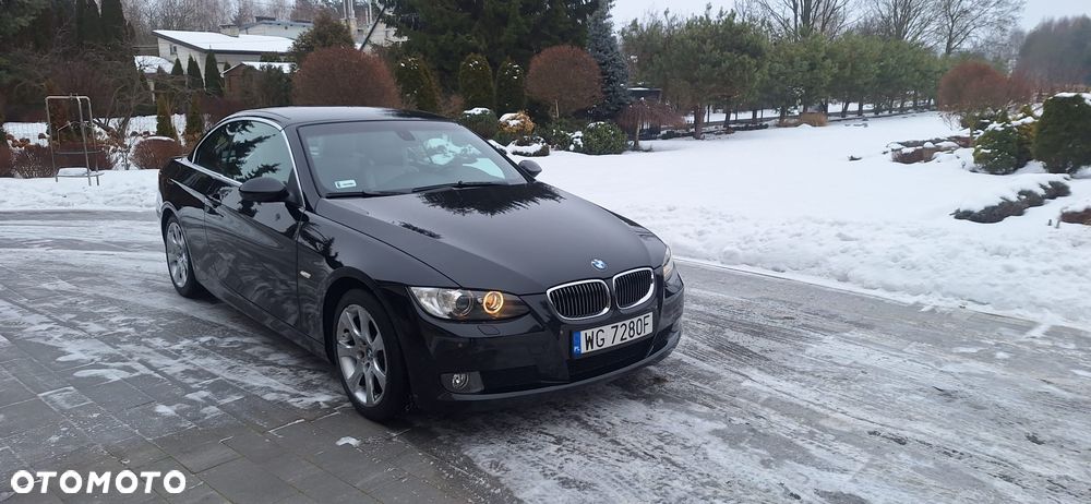 BMW Seria 3 325i - 1
