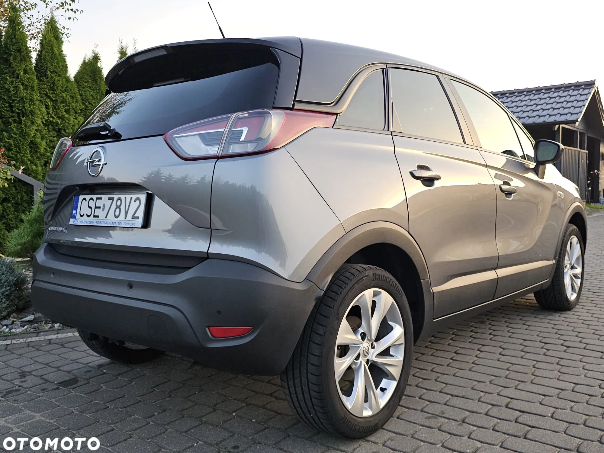 Opel Crossland X 1.2 T Enjoy S&S - 10