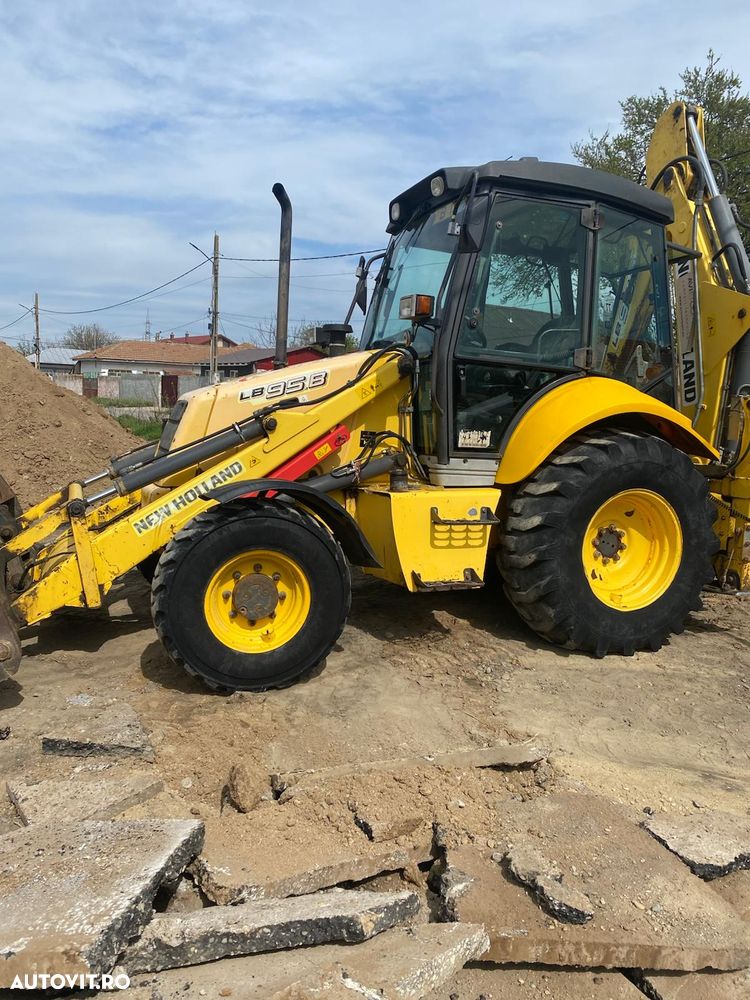 New Holland LB95B-4PT - 1