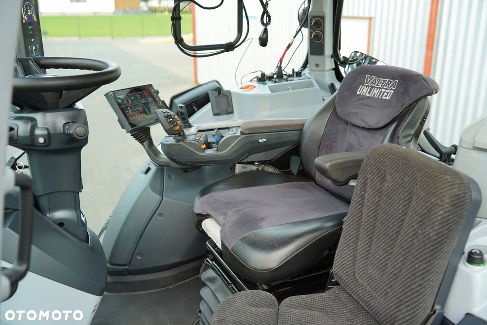 Valtra - 8