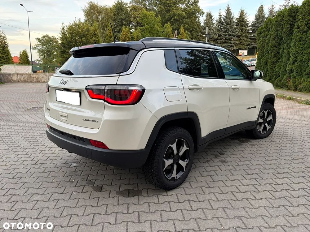 Jeep Compass - 4