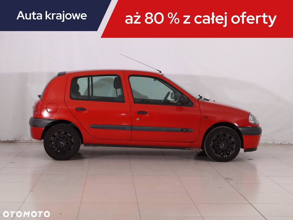 Renault Clio - 8