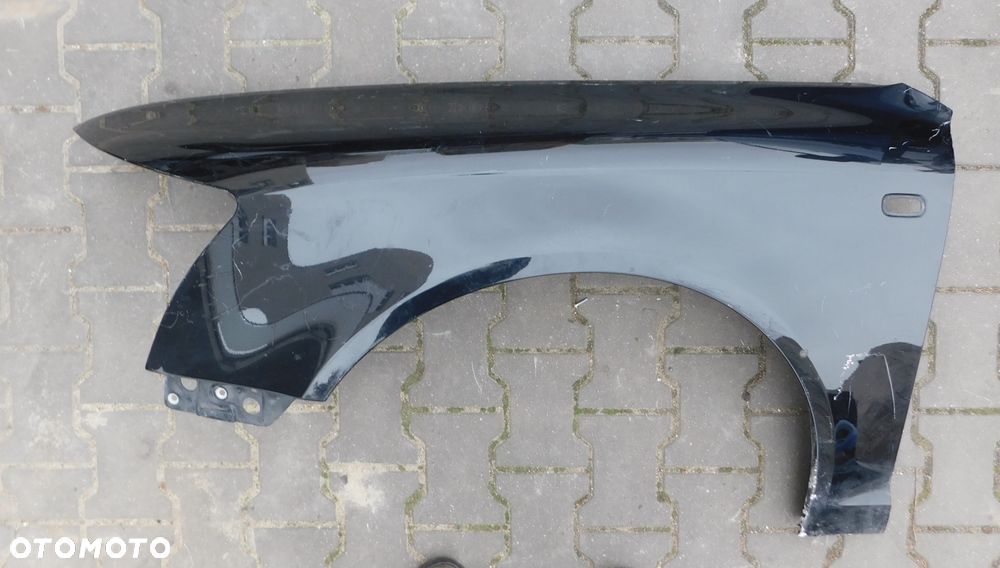 błotnik lewy przód AUDI A6 C6 06- lc9z lz9w