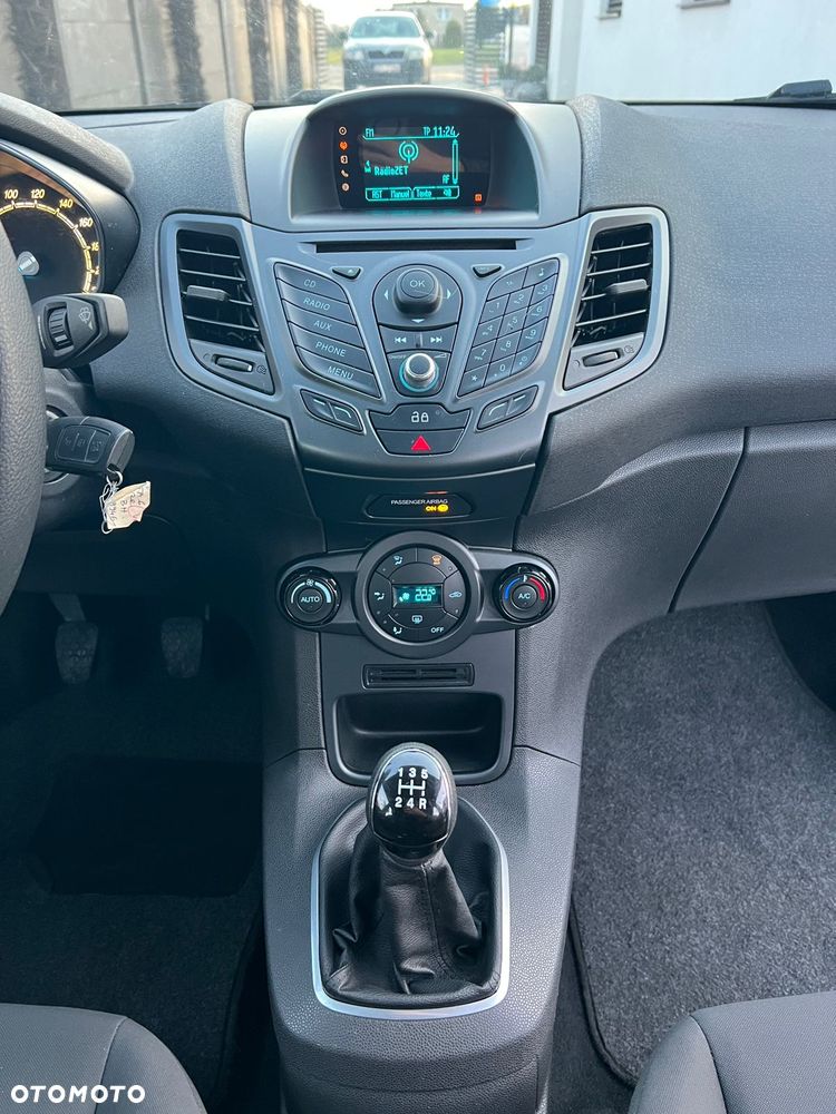 Ford Fiesta 1.5 TDCi ST&St Titanium - 18