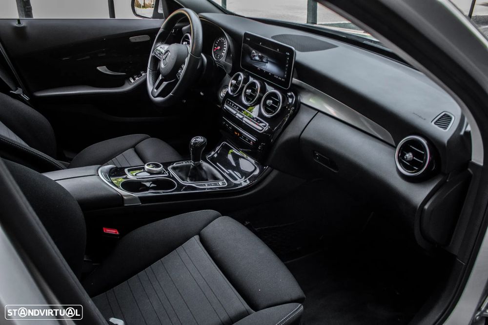 Mercedes-Benz C 180 d Business Solutions - 28