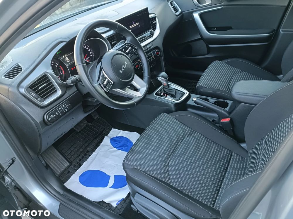 Kia XCeed 1.5 T-GDI M DCT - 12