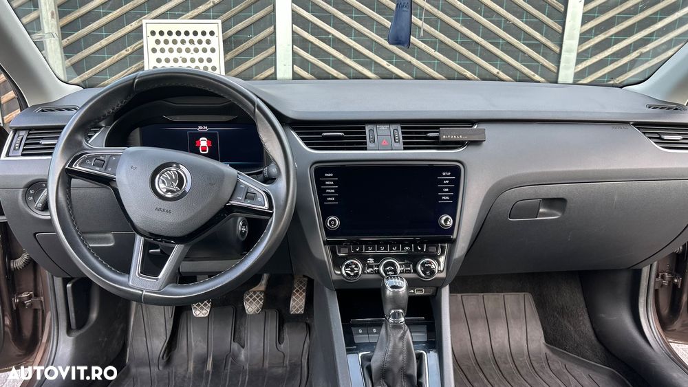 Skoda Octavia - 10