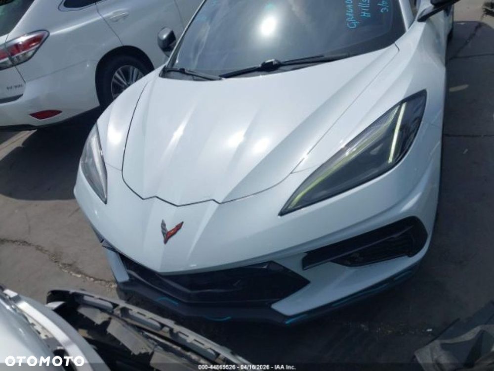 Chevrolet Corvette - 7