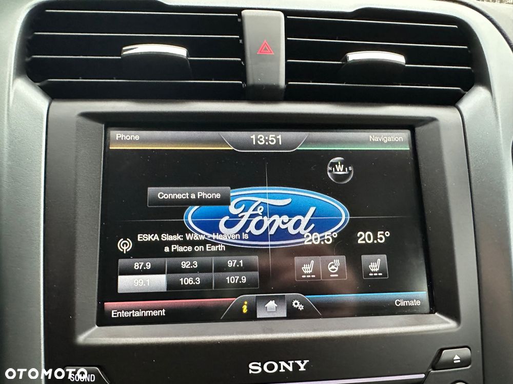 Ford Fusion 2.0 EcoBoost Titanium - 18