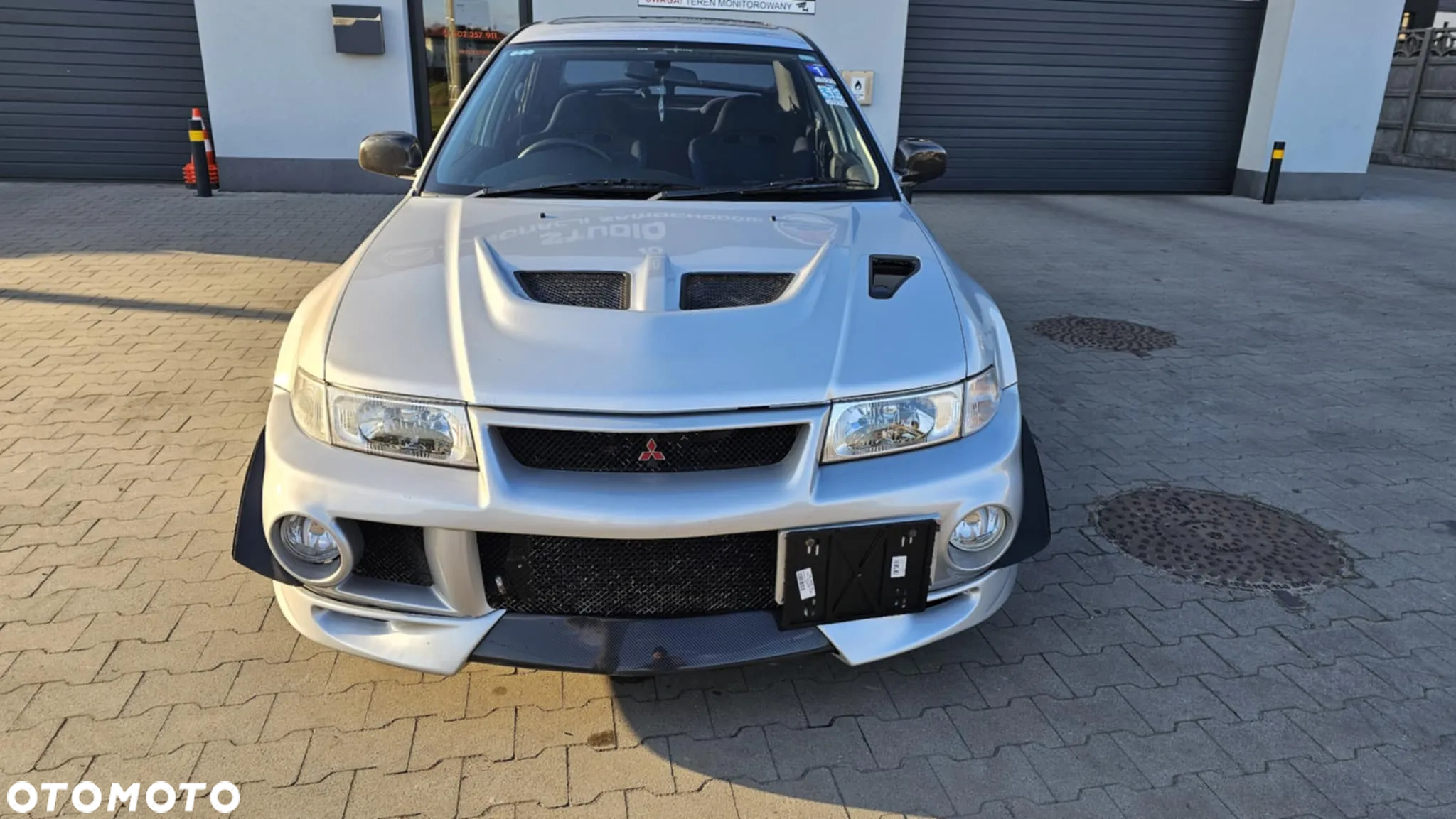 Mitsubishi Lancer Evolution IX - 3