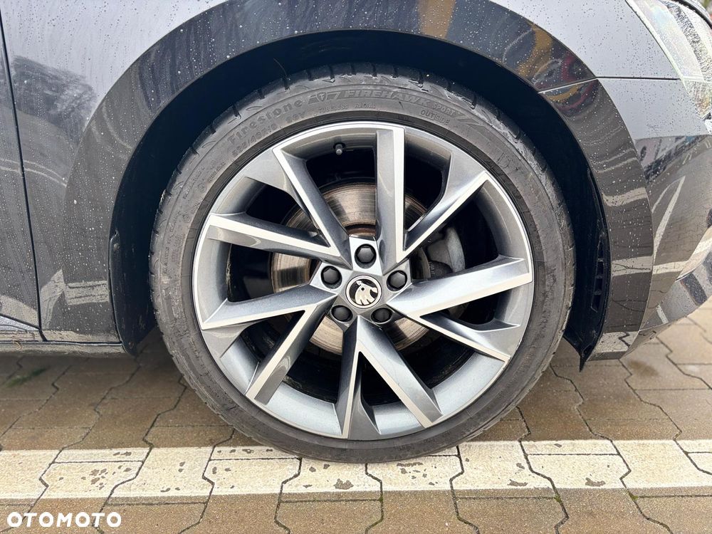 Skoda Superb 2.0 TDI 4x4 DSG SportLine - 9