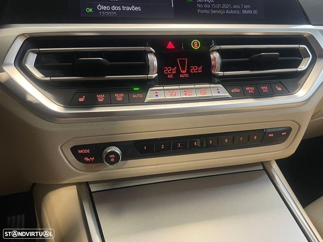 BMW 330 e Touring Pack M Auto - 34