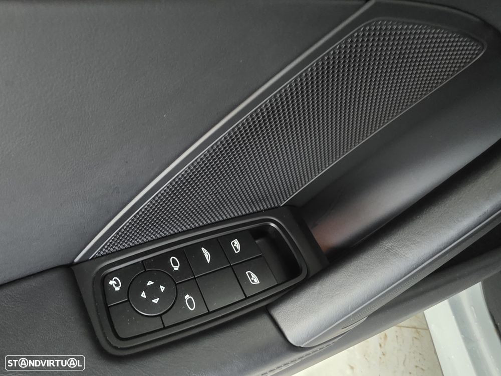 Porsche 911 (992) Carrera - 22