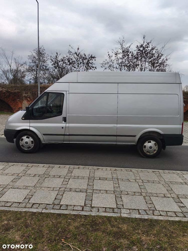 Ford Transit - 4