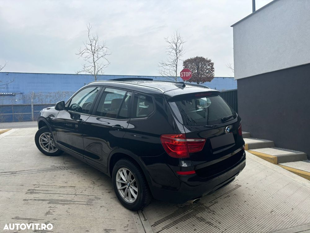 BMW X3 xDrive20d AT xLine - 3
