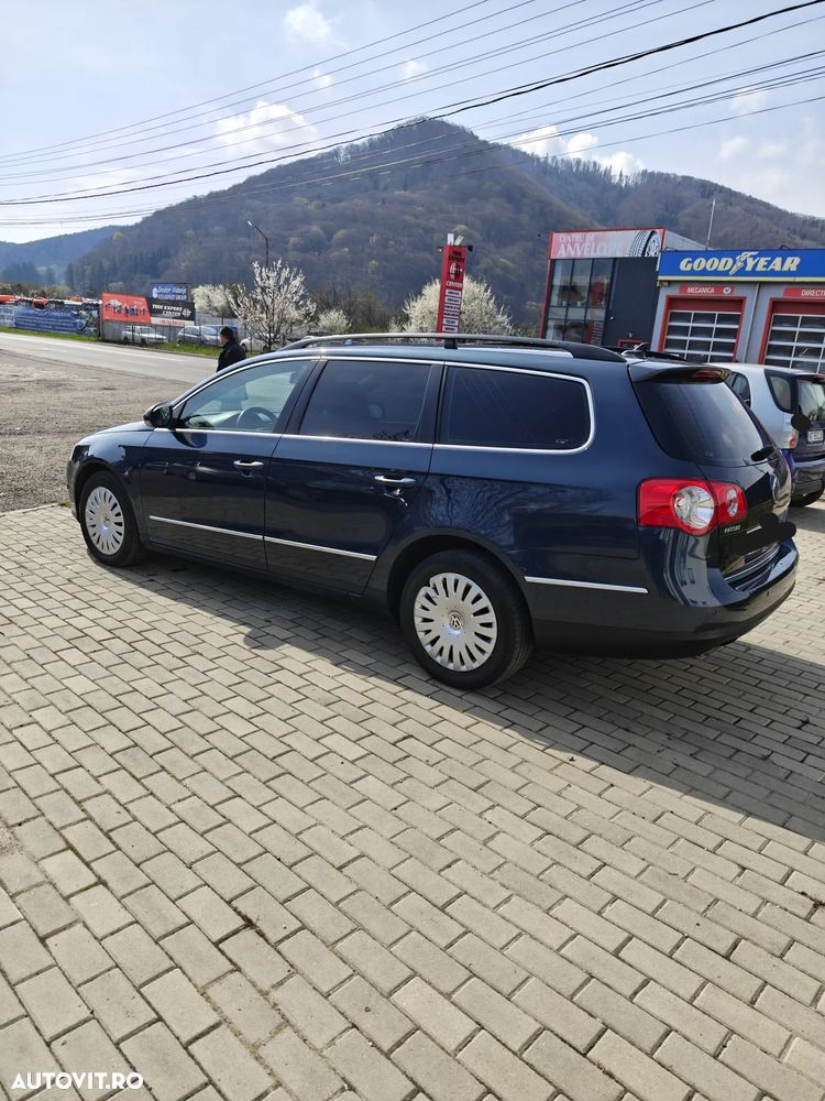 Volkswagen Passat 2.0 TDI DPF Comfortline - 4
