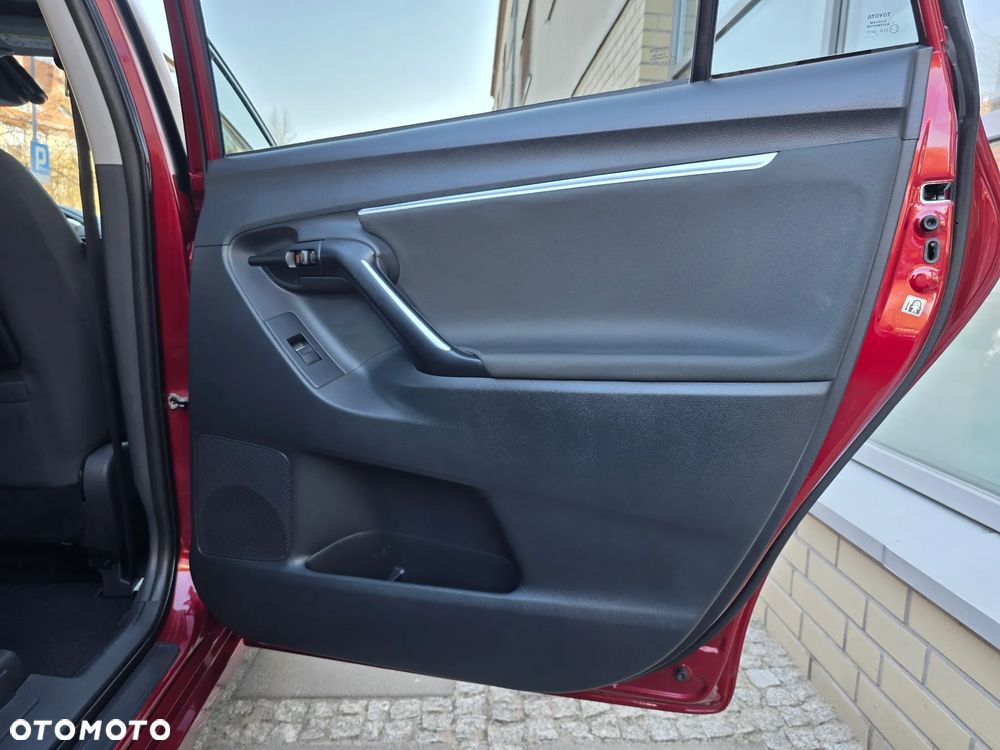 Toyota Verso - 22