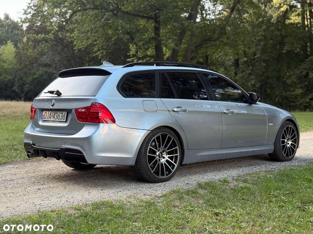 BMW Seria 3 318d - 4