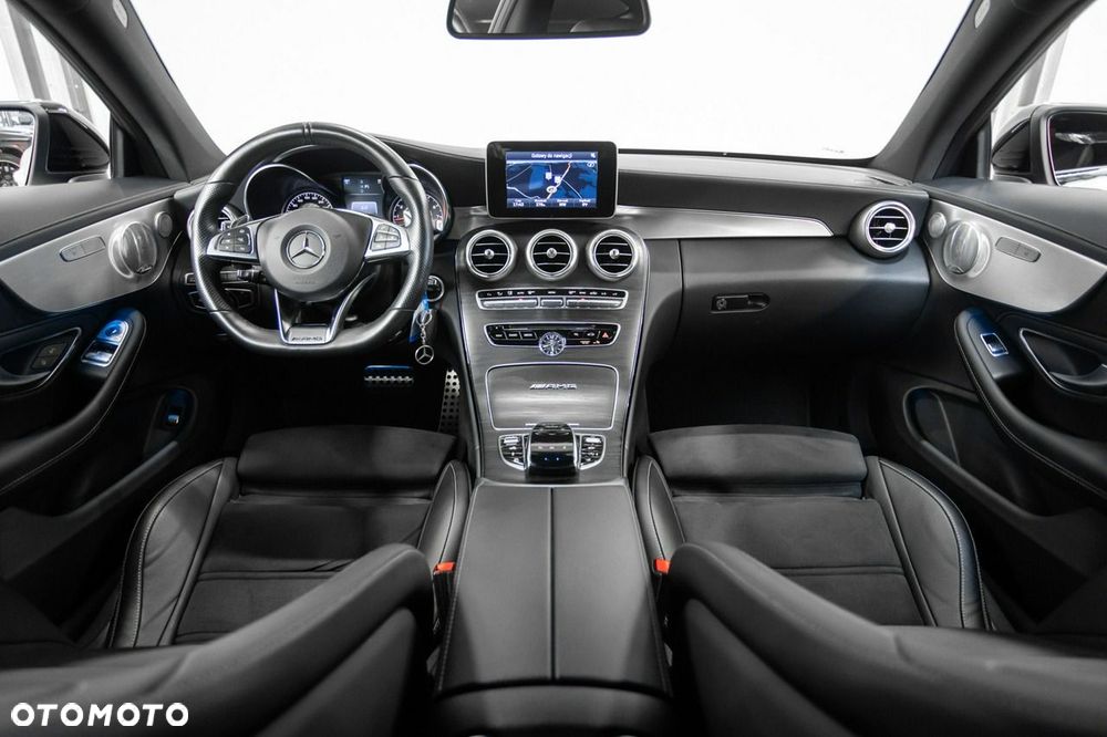 Mercedes-Benz Klasa C AMG 63 AMG Speedshift MCT 9G - 19